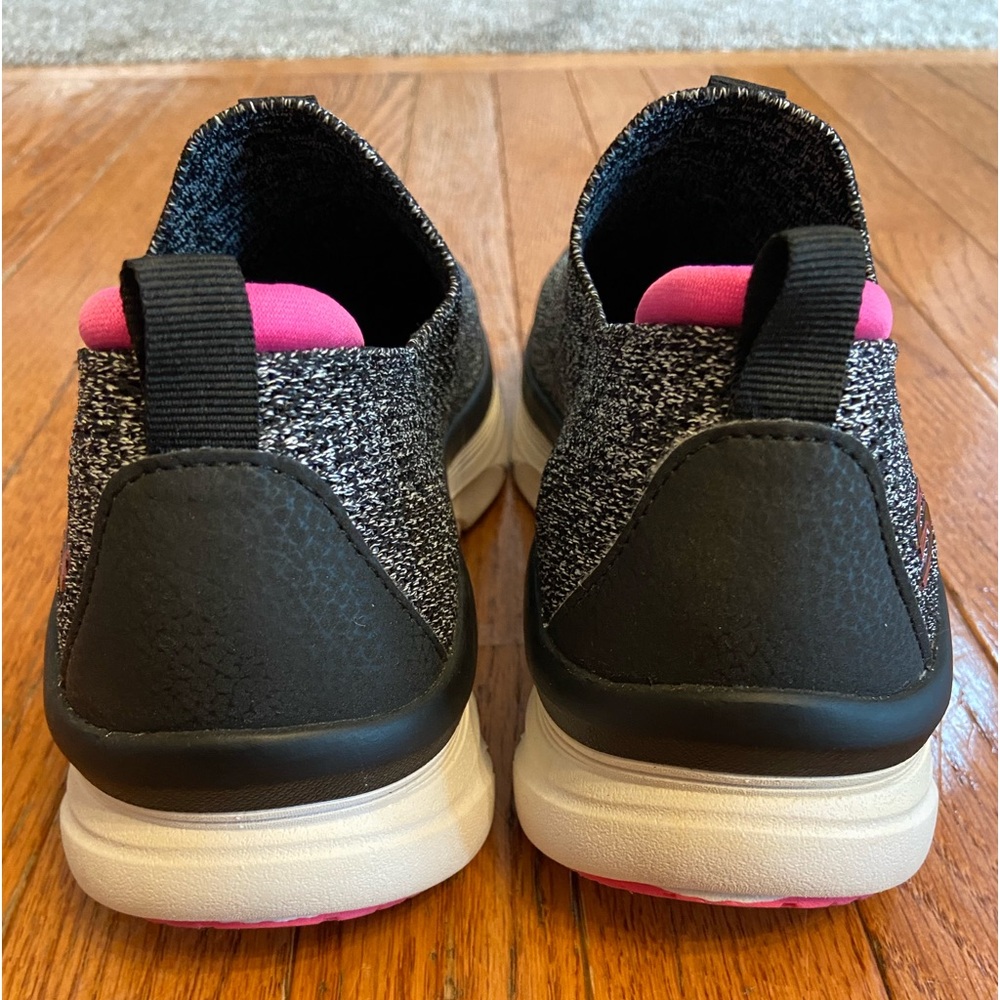 Women’s Sketchers D’Lux Walkers - Picture 9 of 14